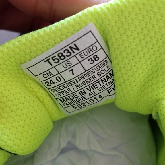 Asics women's running shoes - Picture 6 of 6